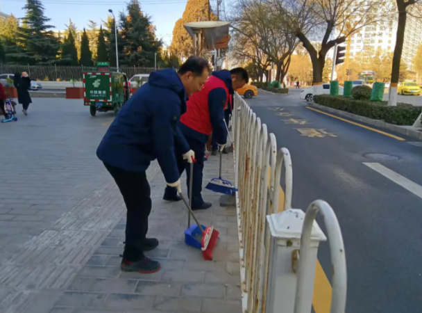文明创建我先行——星空平台积极组织参加全市志愿服务集中示范活动(图1)