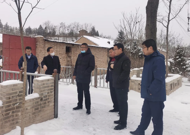 当好“四大员” 助力“五个化”——星空平台积极做好包抓共建村社文明创建工作(图2)