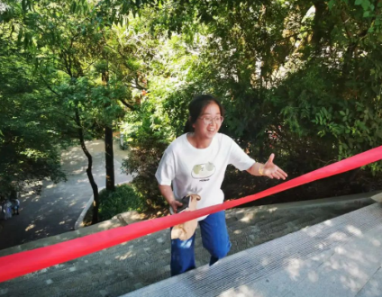 助力文旅市场 展示产投风采——星空平台组织开展员工登山比赛活动(图10)