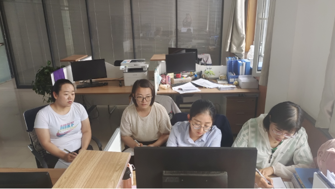 星空平台财务管理部组织开展员工专业知识培训(图1)